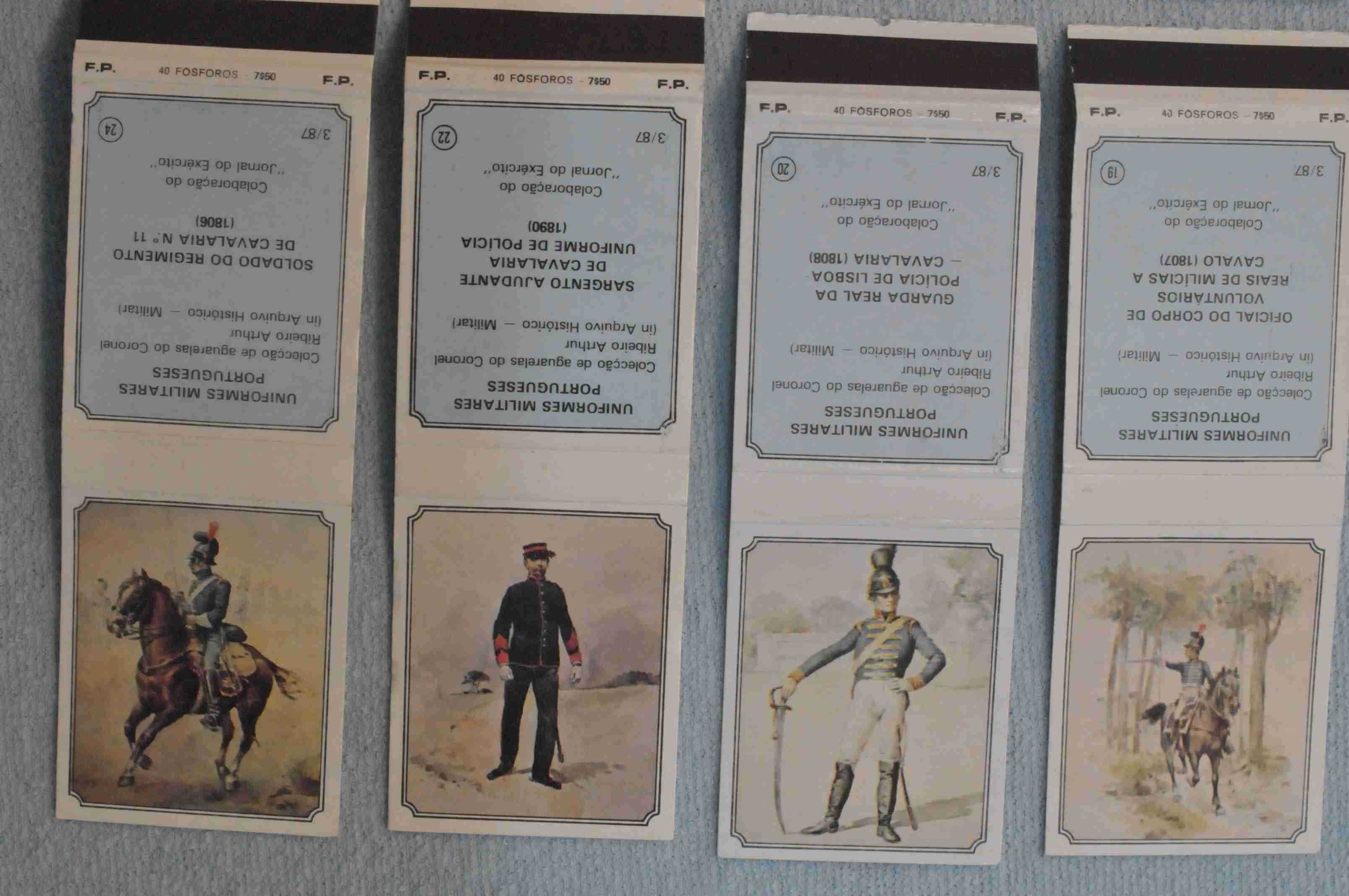 Vintage – Carteiras de fósforos – Uniformes militares portugueses