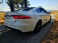 JAGUAR XF Versão R-Sport Piano Black