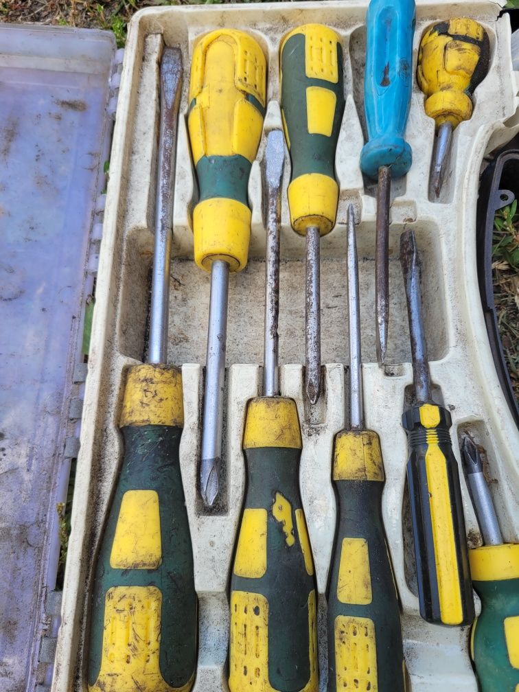 Sprzedam  klucze torx  Silver + zestaw Śrubokrętow