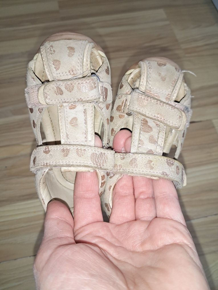 Sandałki Lasocki Kids sandały 21 22 serduszka