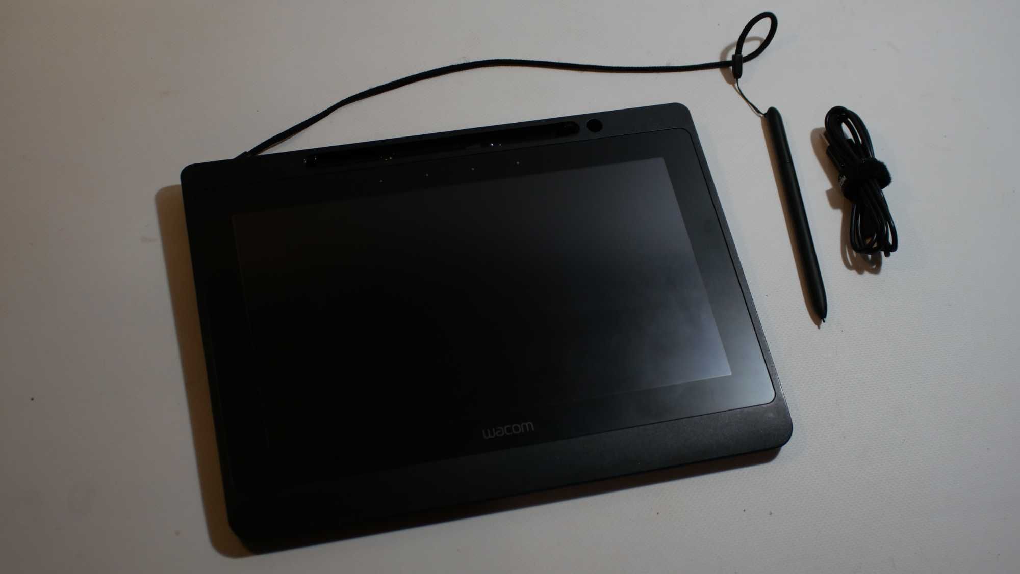 Графічний планшет для малювання Wacom DTU-1141K 10.1" Full HD IPS 1024