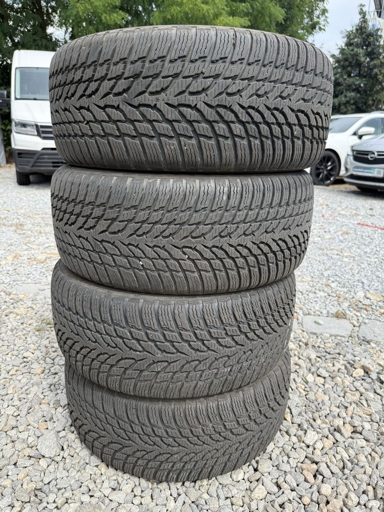 Opony zimowe Nokian 225/45/17 Jak nowe