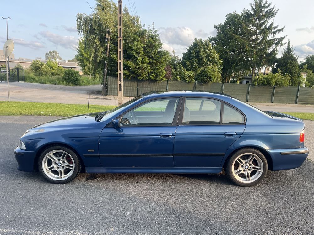 BMW E39 530i Mpakiet, Topas Blau, Manual