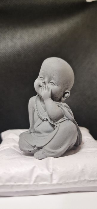 Budas em pó de mármore aromático ou vela