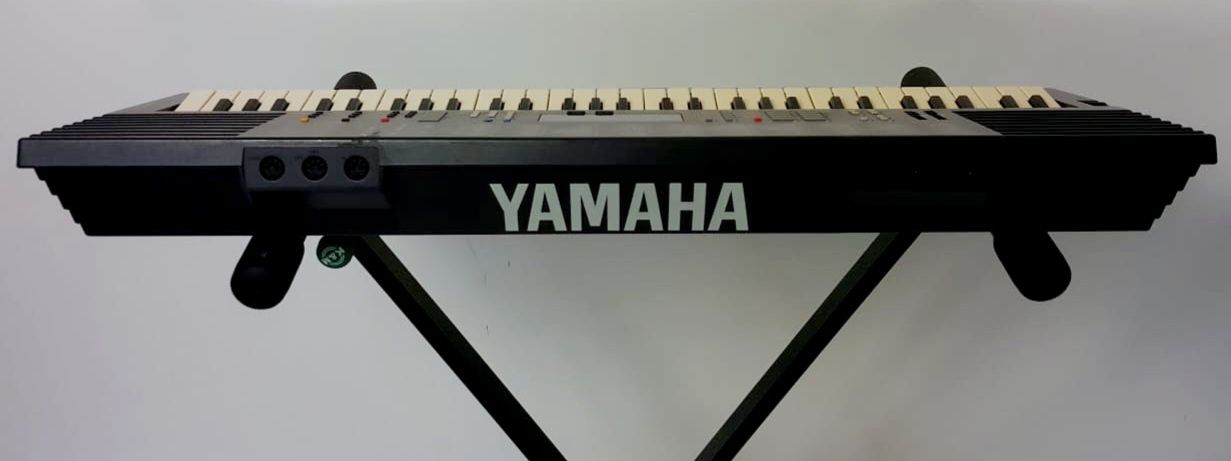 Keyboard Yamaha PSS-680