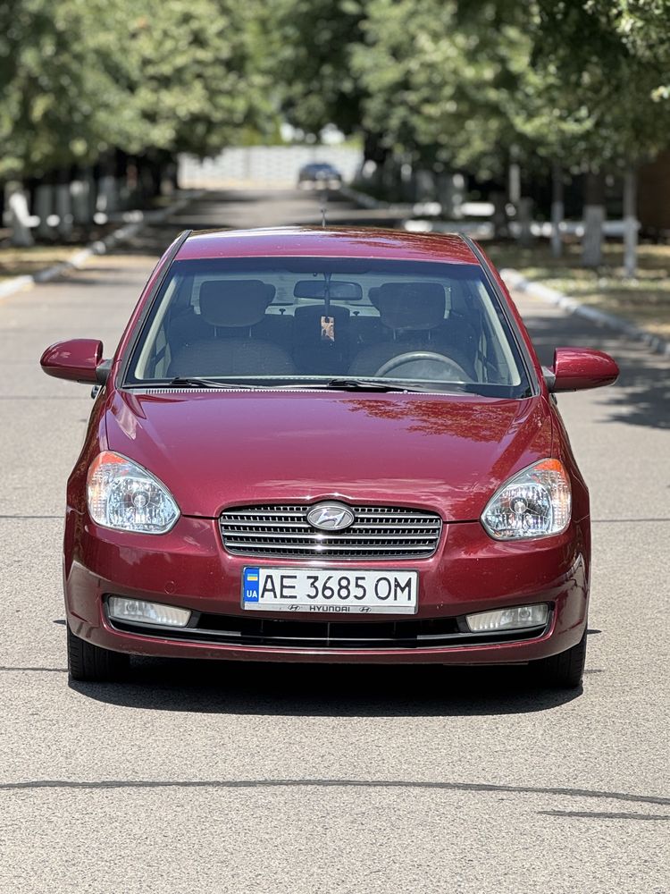 Продам хендай акцент автомат