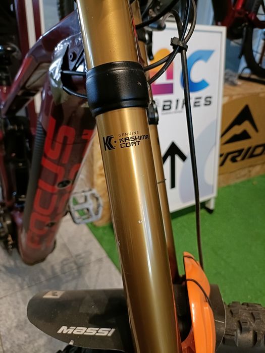 Suspensão Fox 40 Factory Kashima 27.5 downhill