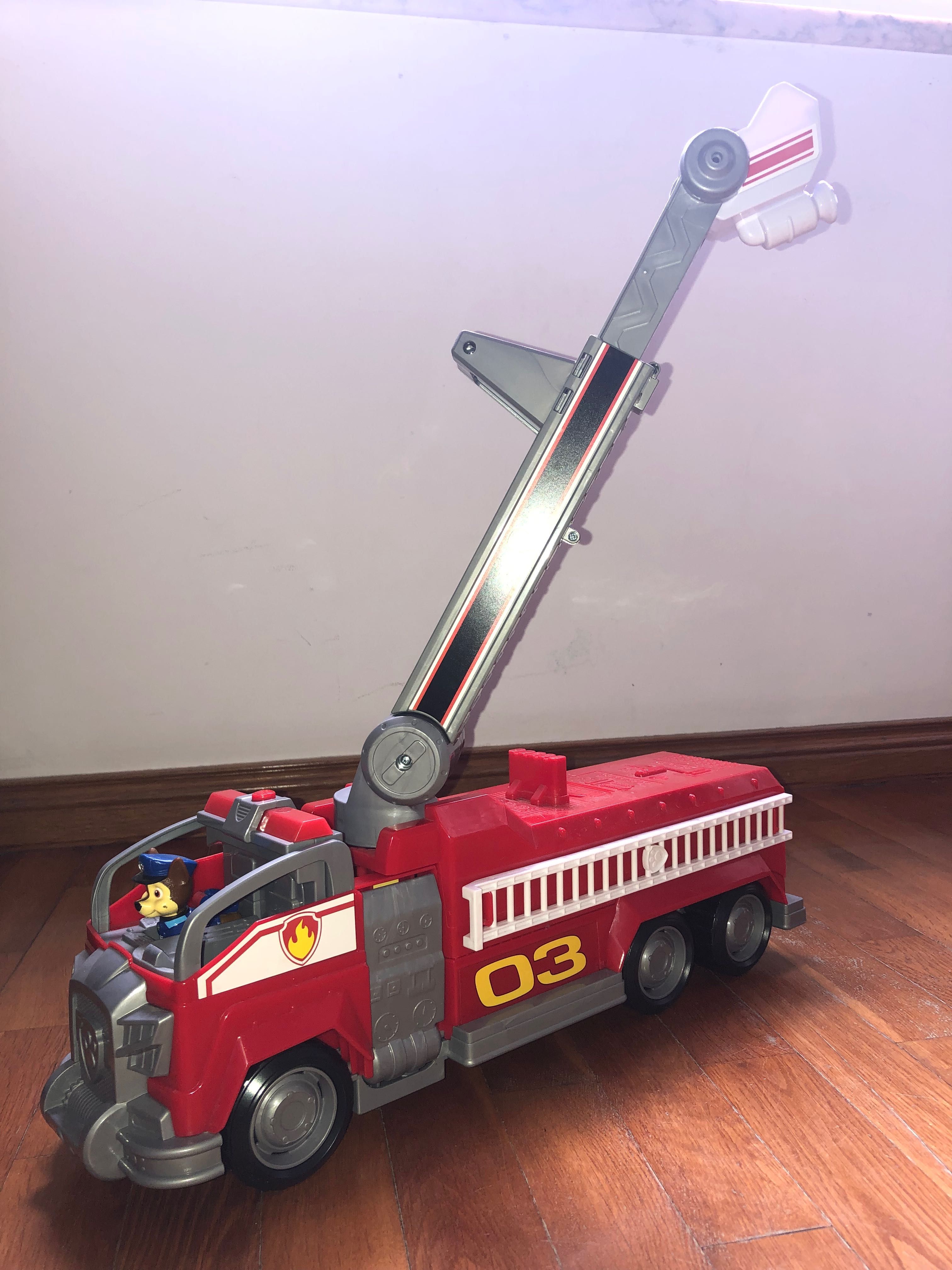 Camião bombeiros Patrulha Pata