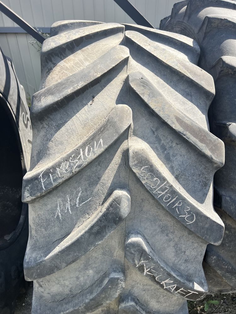 600/70 R30 firstone Goodyear