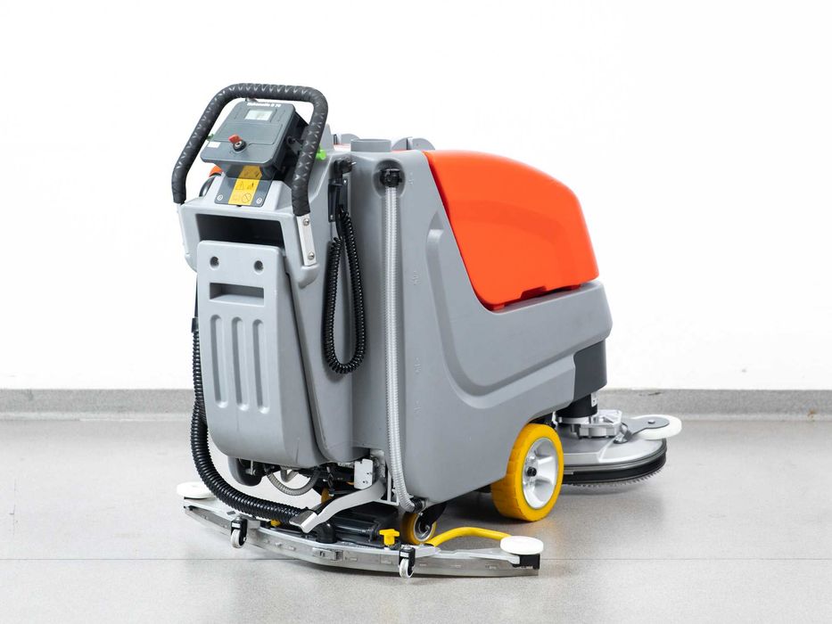 Szorowarka Hako Hakomatic B70 TB650 NOWE BATERIE 2010r 1316h 11000nett