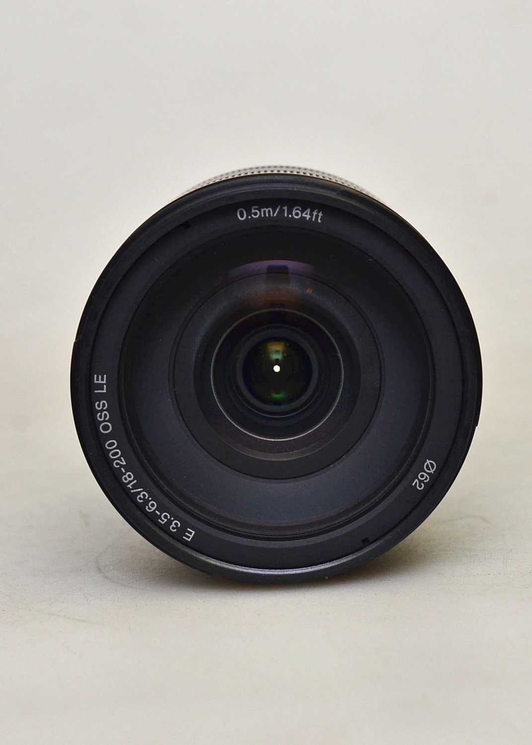 Obiektyw Sony E 18–200mm f/3.5–6.3 OSS LE (SEL18200LE)
