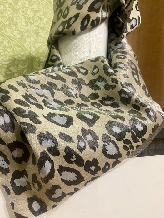 Шарф леопард недорого новий