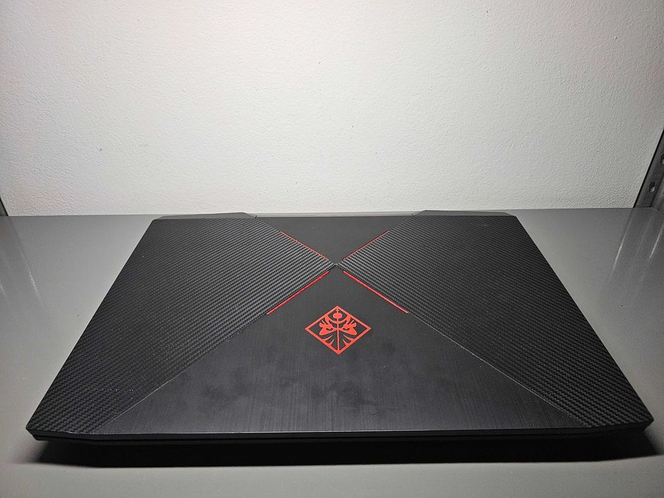 Ноутбук HP Omen i7\GTX1070 17-an104ng