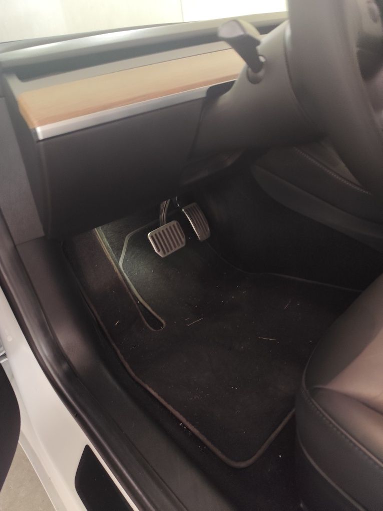 Model 3 long range dual motor