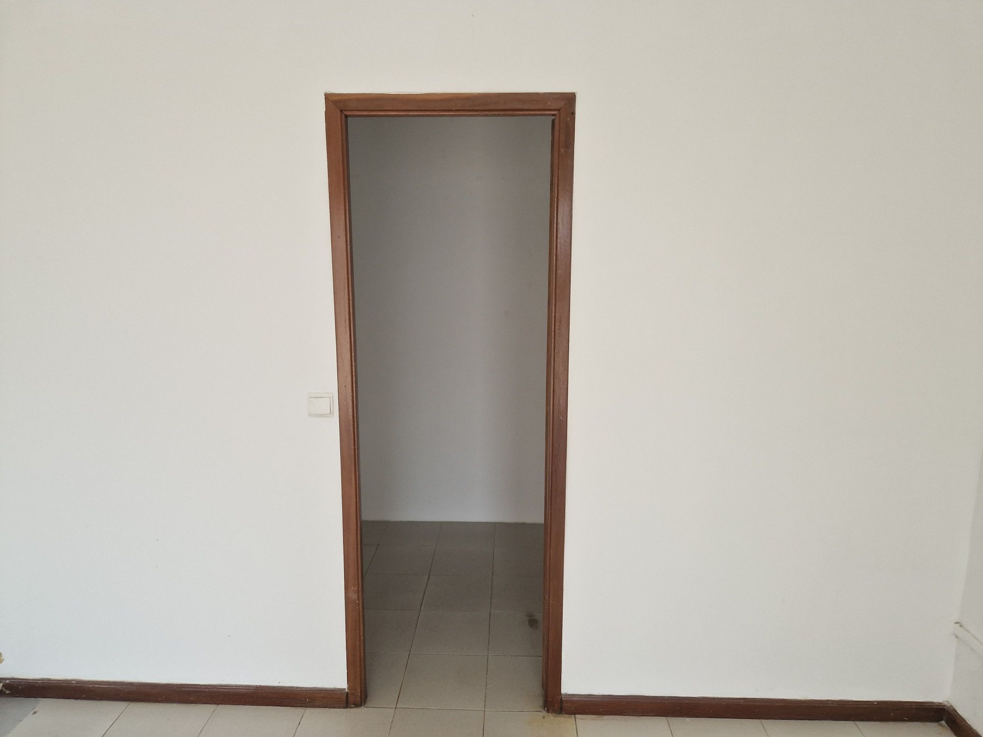 Espaço com 20 metros quadrados, junto ao centro comercial  girassolum
