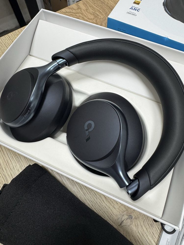 Навушники Anker Soundcore Space One