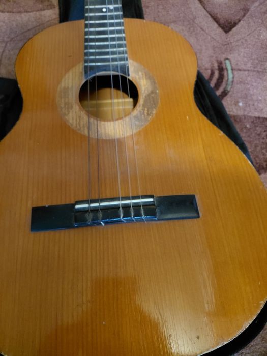 Продам музичний інструмент