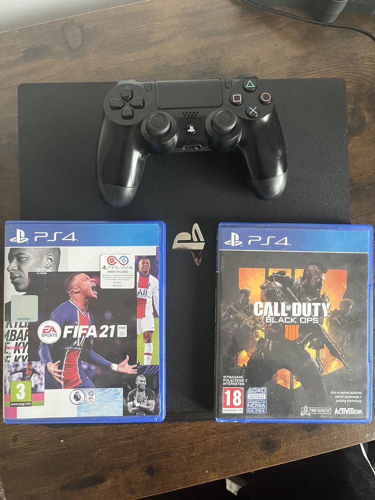 Konsola ps4 pro mława