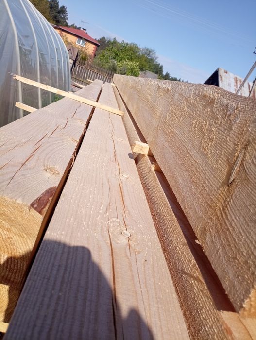 Krokwie sosnowe tarcica drzewo deski