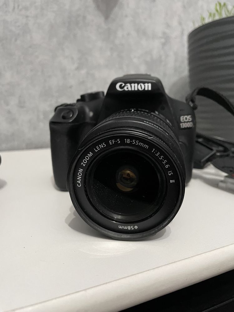 Canon 1300D plus obiektyw 1 8-55mm