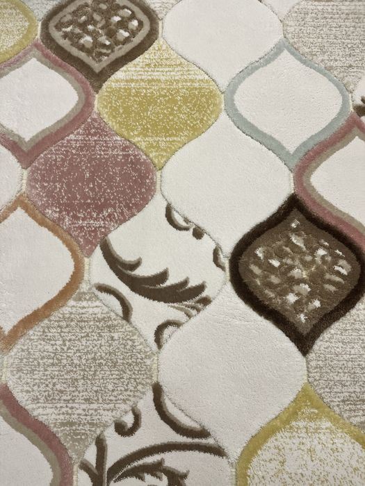 Dywan różnokolorowy