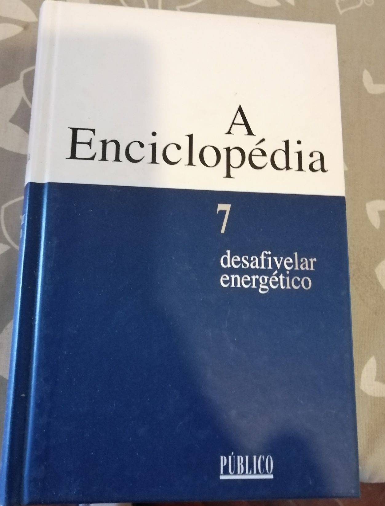 20 volumes A Enciclopedia, edição do Público, 20 volumes