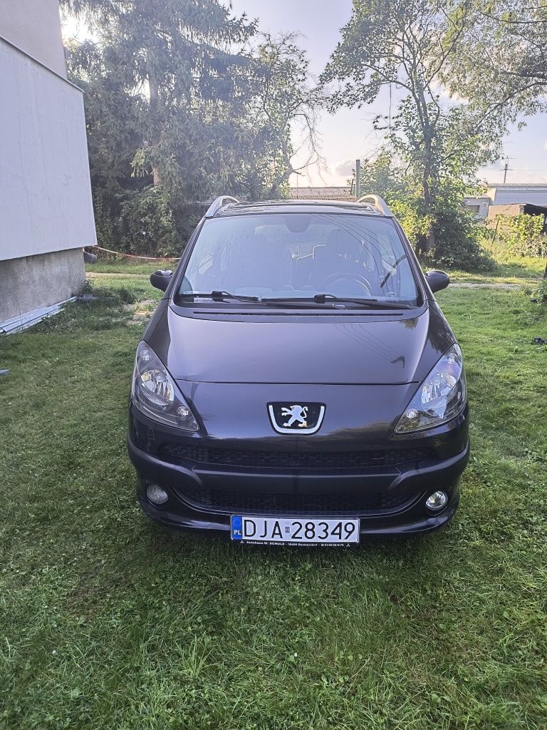 Peugeot 1007 1.6 Benzyna | Jeżdżący | Uszkodzenia | 2005