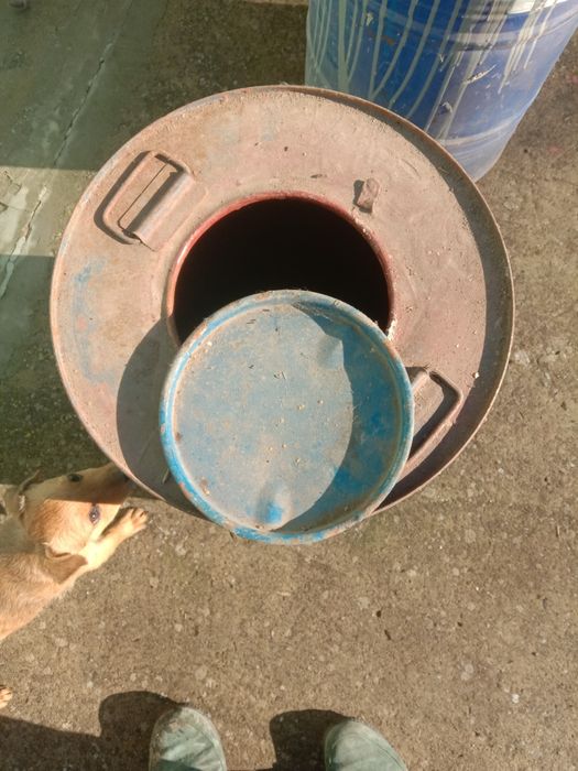 Продам залізну бочку 50 л 100 грн