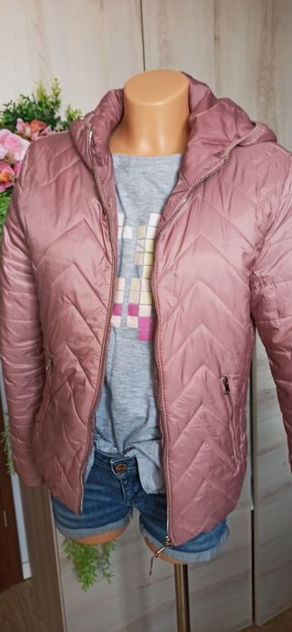 Sg Kurtka damska 36 , 38 Bershka pikowana kurtka z kapturem 36 , 38