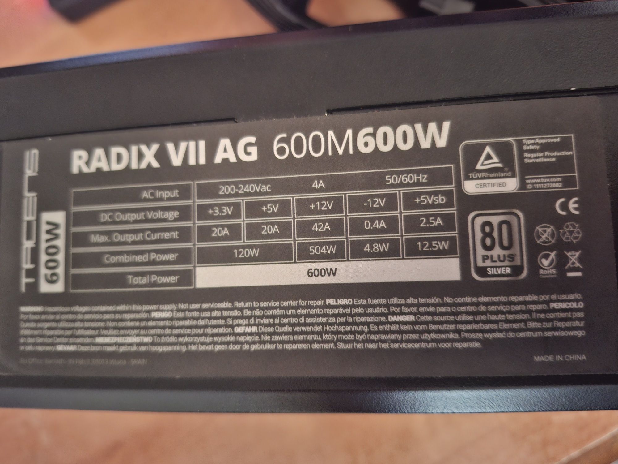 Fonte alimentação 600w 80 plus silver Tacens Radix VII Fill modular
