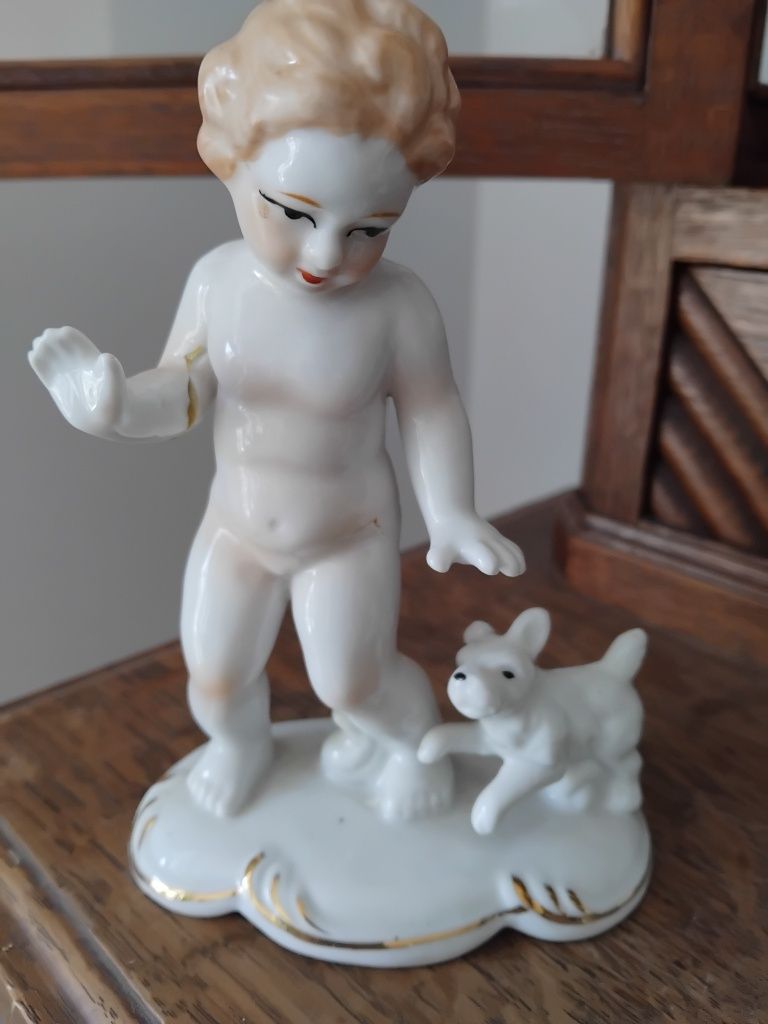 Figurka, stan idealny, porcelana sygnowana