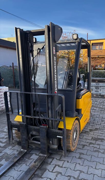 Jungheinrich EFG 425k  Elektryczny wózek widłowy Jungheinrich udźwig 3,5T