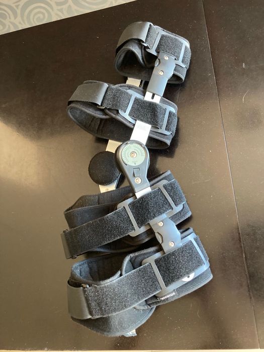 Orteza stawu kolanowego Ottobock Genu Immobil Vario T 8066