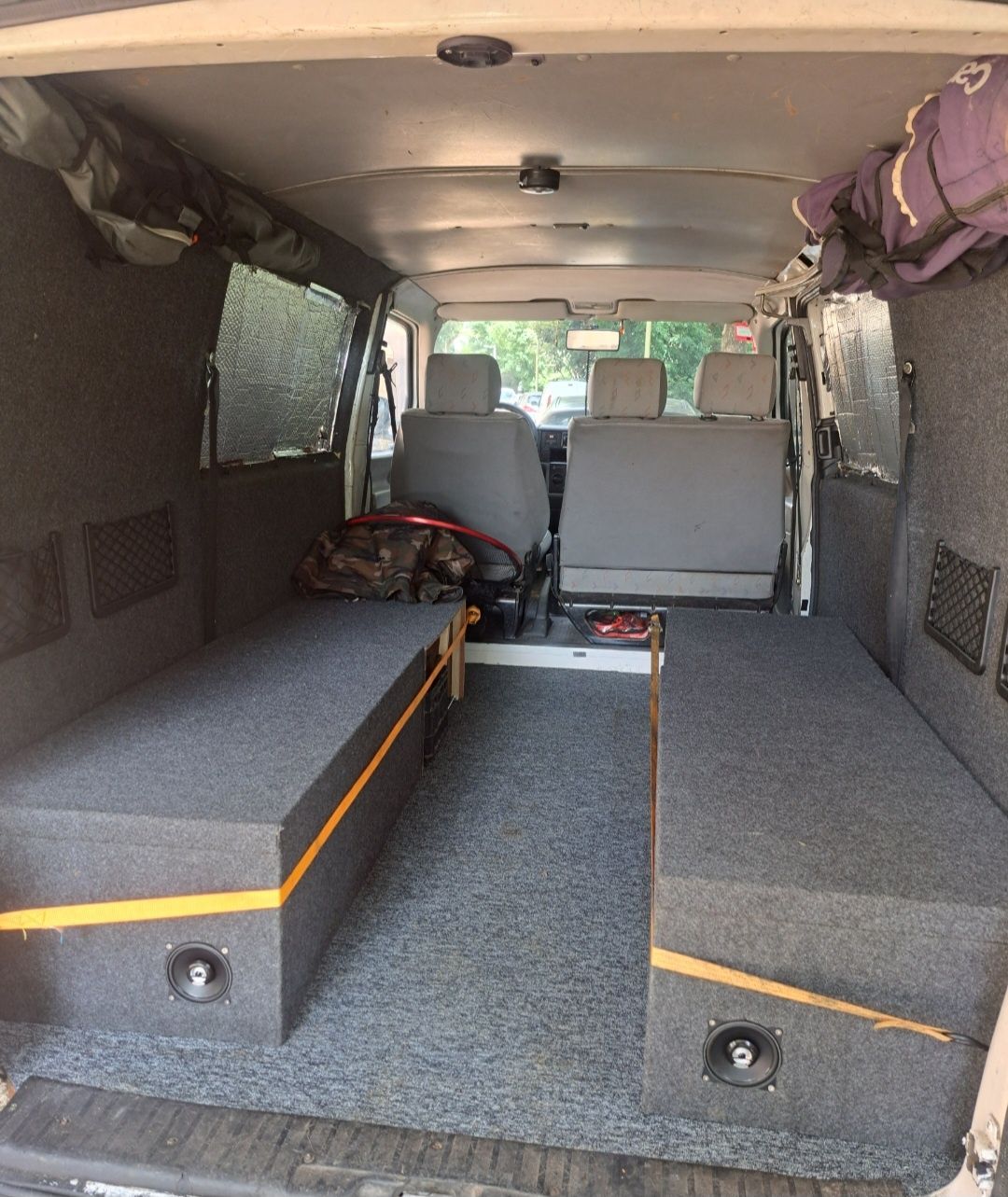 VW TRANSPORTER 2.4 D  de 1996 /7 lugares