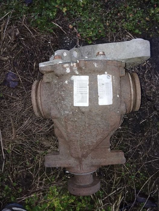 Bmw e60 530d 525d tylny most dyfer 2.47