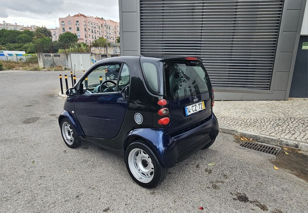 Smart Fortwo 800 CDi ANO 03