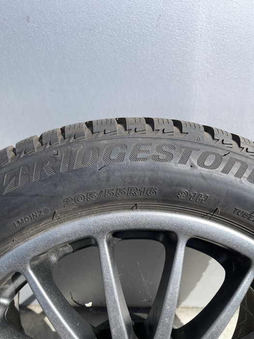 Продам диски з зимовою резиною. 205 55 16. Зима