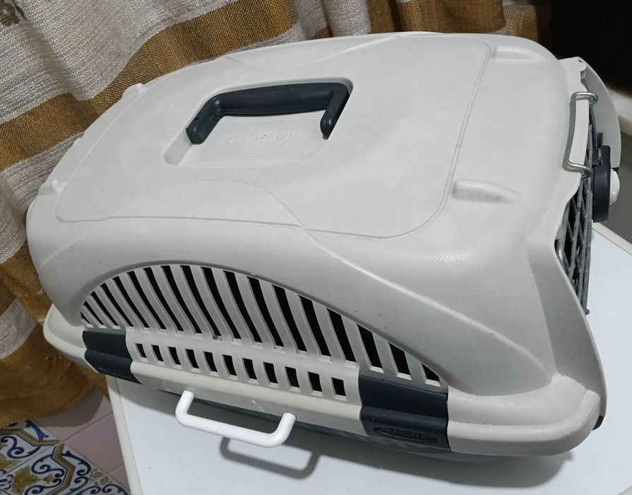 02 Caixas para Transporte de Animais. Oportunidade. Reforçada