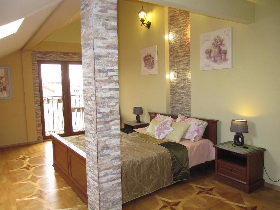 5-кімн Апартаменти з джакузі в 3-х поверхах біля тц Форум