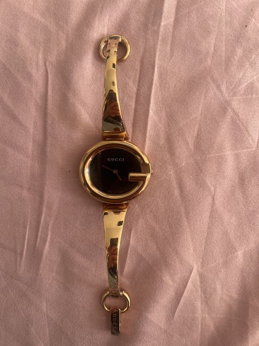 Годинник gucci швейцарський