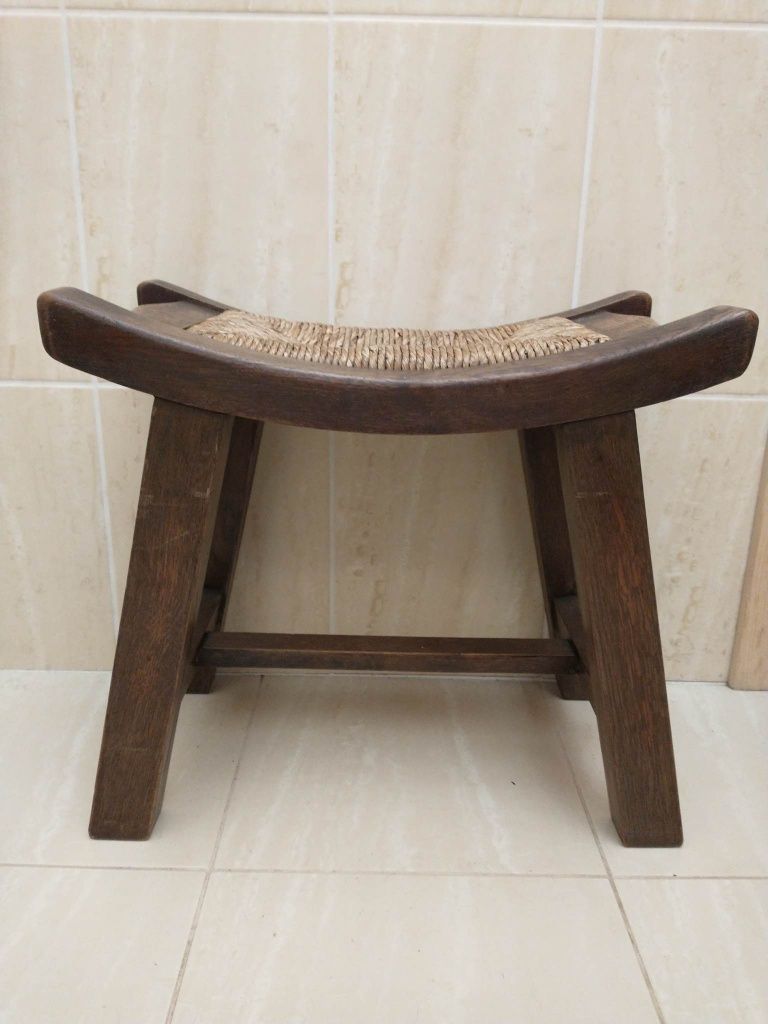 Stołek siedzisko krzesło z litego drewna dębowego