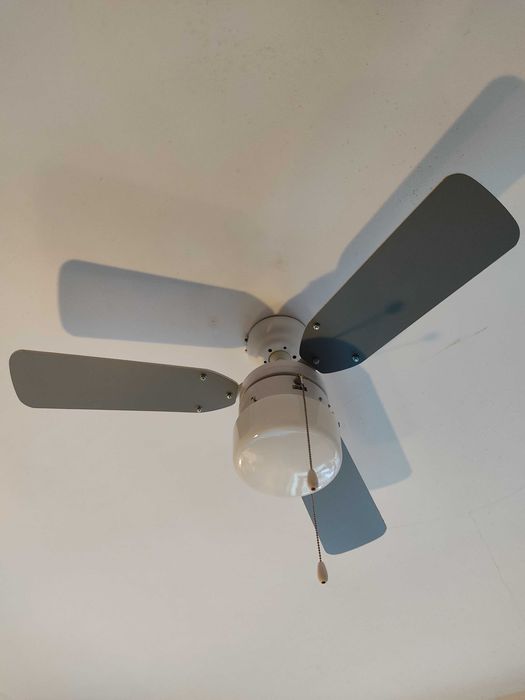 Ventilador / Ventoinha de teto com iluminação
