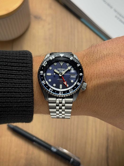 Годинник Seiko 5 Sports GMT SSK003K1
