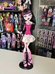 lalka draculaura basic monster high