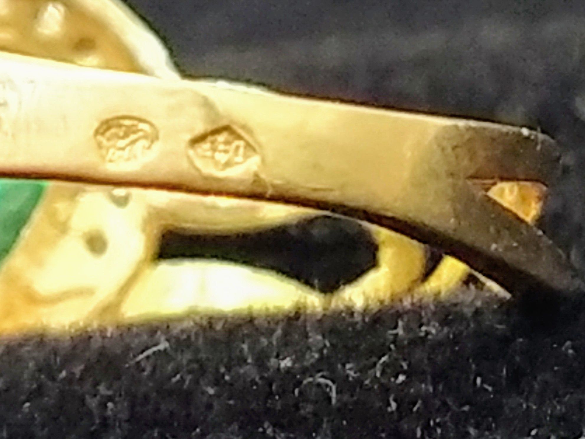 Золотое кольцо с Изумрудом и Бриллиантами