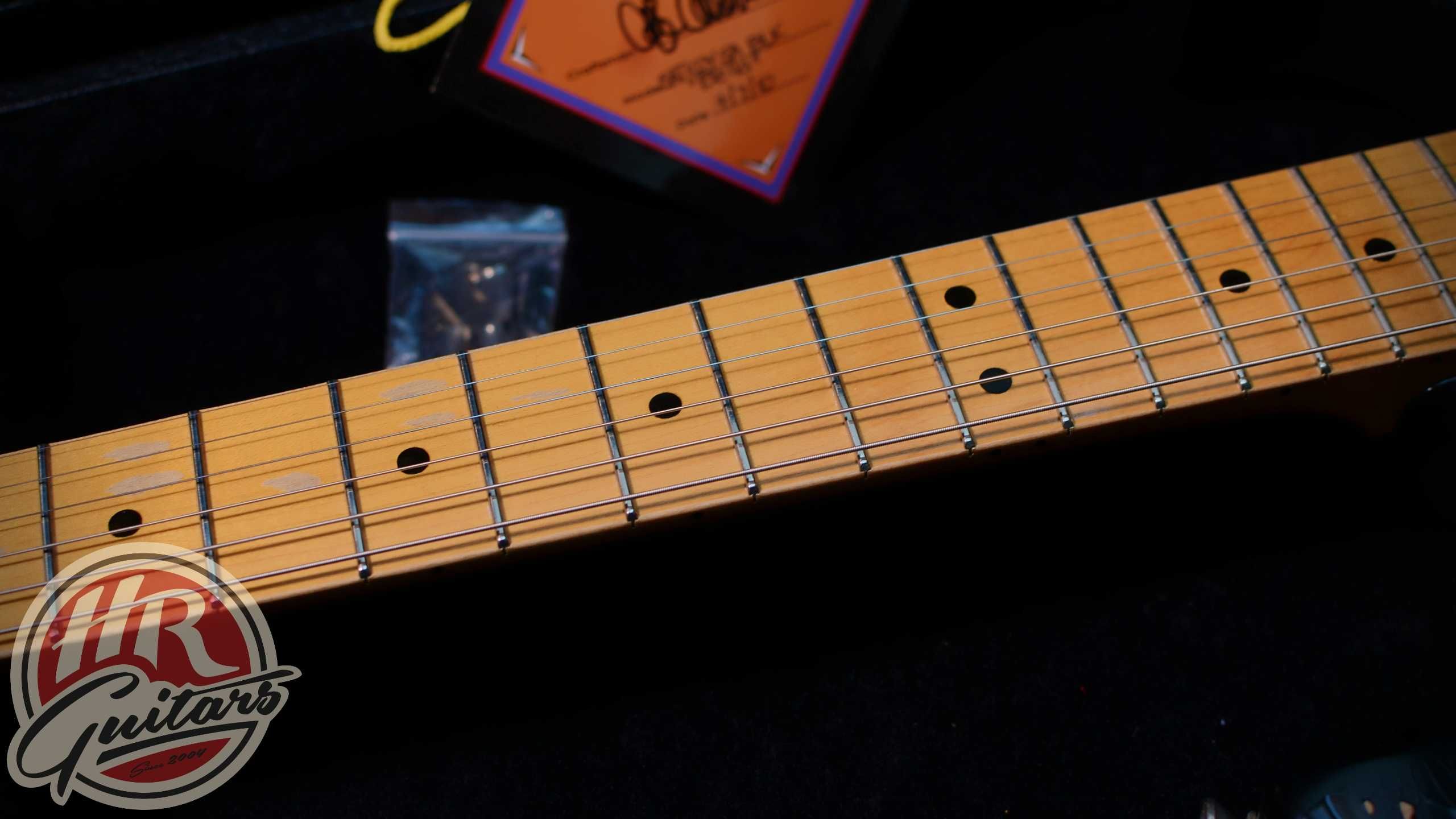 LSL Saticoy Bella Stratocaster z 2010 roku, butik, gitara elektryczna