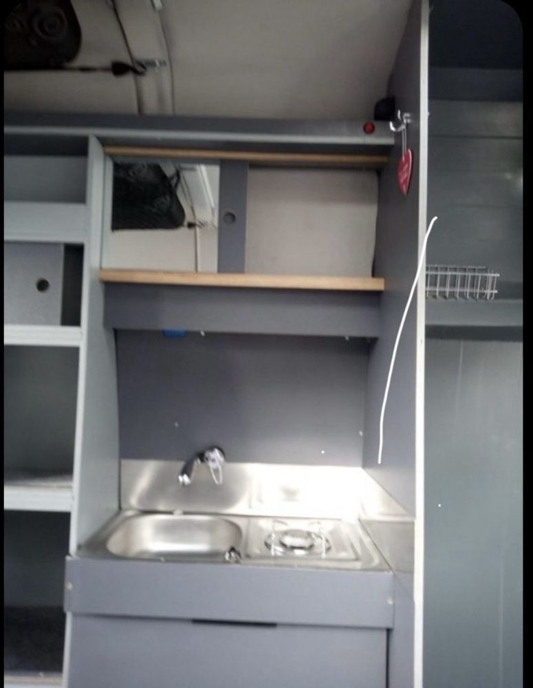 Kompletna zabudowa camper VW T4 T5 - łóżko, kuchenka, zlew, pysznic.