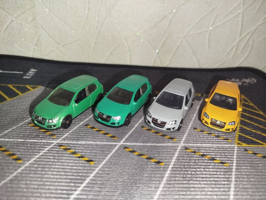 Машинки VW Golf GTI Volkswagen Hot Wheeels Neon - Matchbox - Majorette