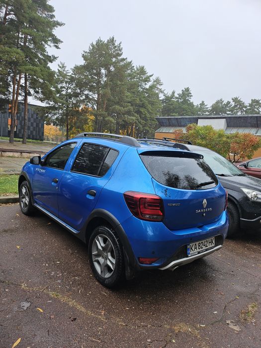 Рено Сандеро Степвей Renault Sandero StepWay
