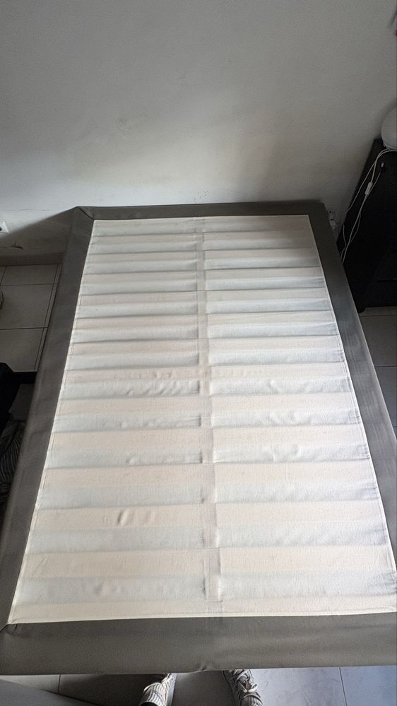 Cama Sommier estrado Lyngör IKEA 140x200 + gavetas MALM